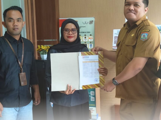 Wujudkan Akuntabilitas, Bawaslu Balikpapan Serahkan Laporan Sisa Dana Hibah Pilkada 2024 ke Pemkot Balikpapan