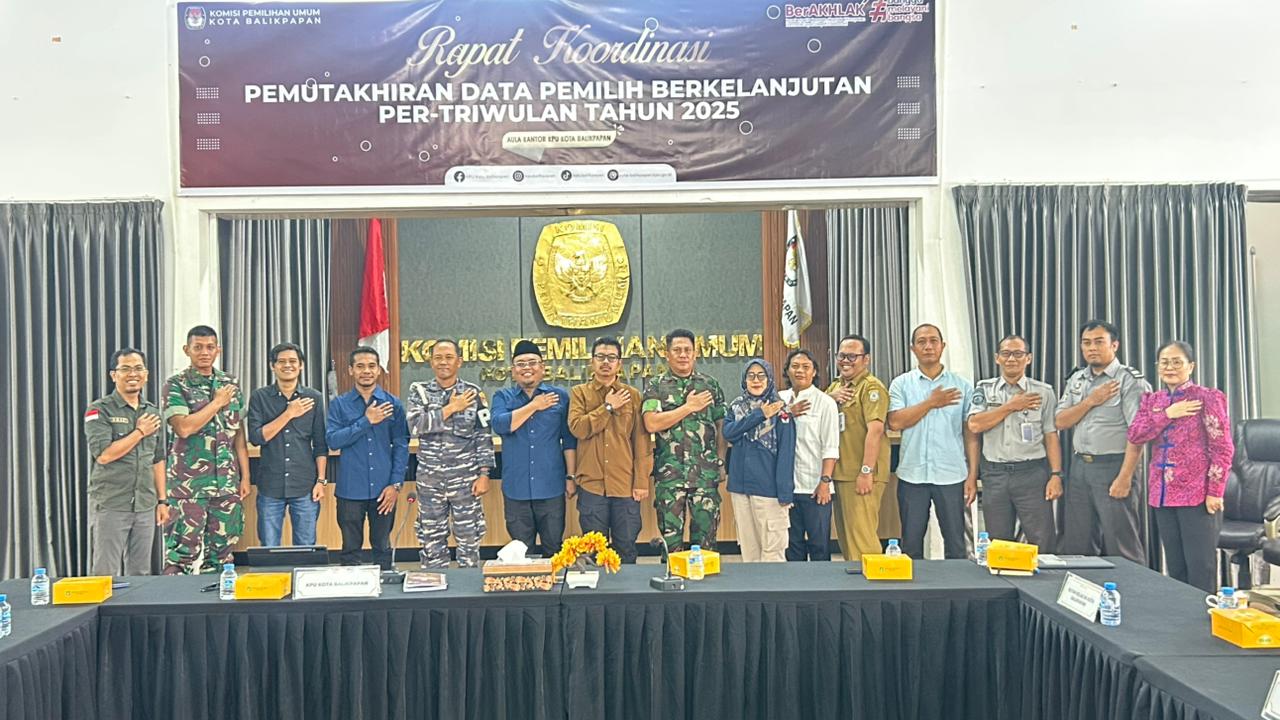 Bawaslu Kota Balikpapan Kawal Akurasi Data Pemilih dalam Rakor PDPB Triwulan III Tahun 2025