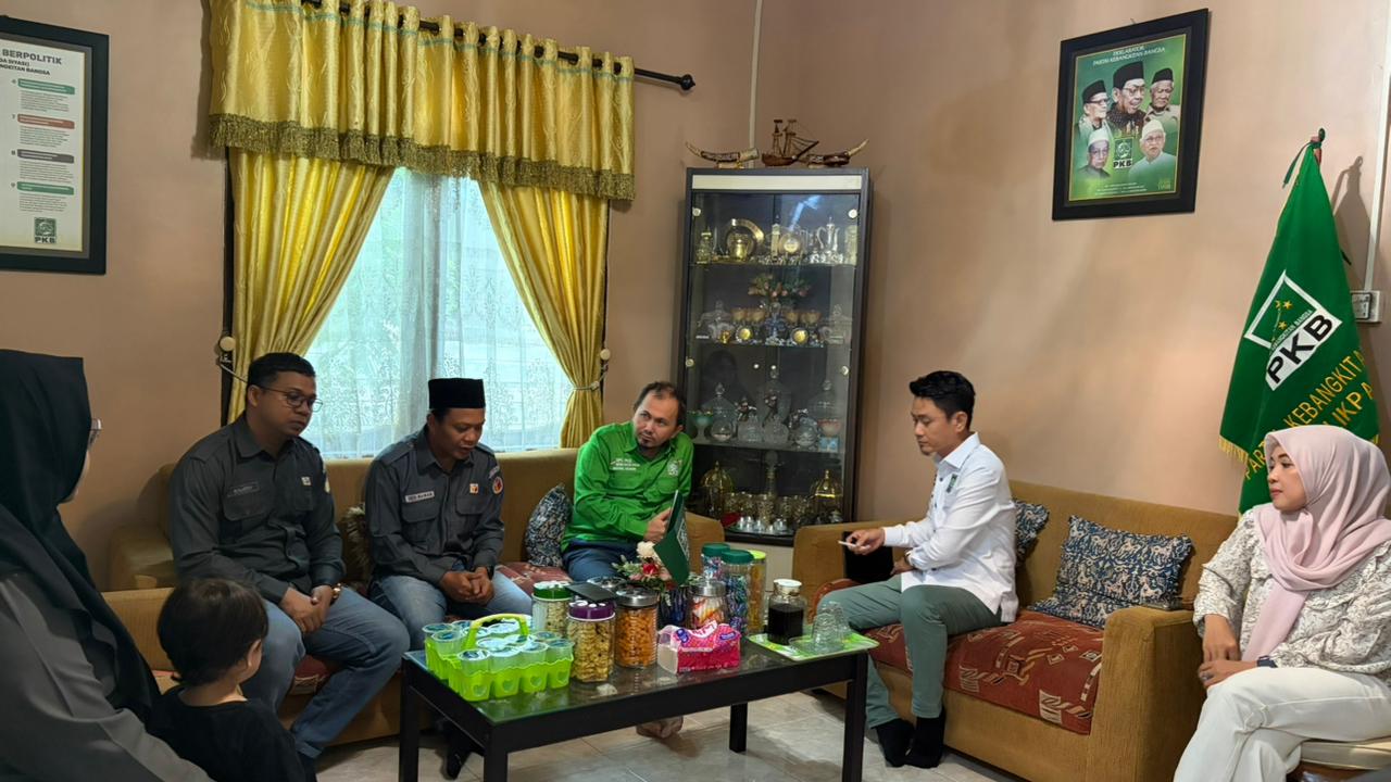 Anggota Bawaslu Balikpapan sambangi kantor dan kepengurusan partai PKB