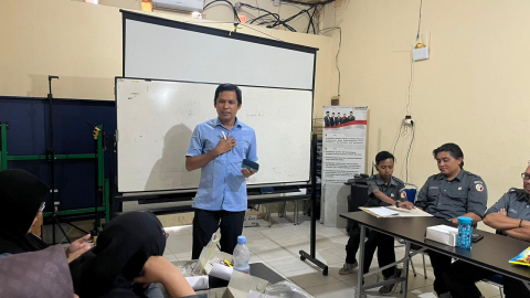 Kelola Emosi, Ciptakan Harmoni: Bawaslu Balikpapan Dorong Budaya Kerja Positif