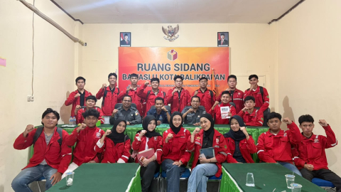 Dokumentasi Bawaslu Balikpapan Terima Kunjungan Edukasi, Bahas Penerapan Nilai Pancasila dalam Demokrasi