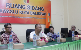 Anggota Bawaslu RI Totok Hariyono Ajak Bawaslu Balikpapan Jadi “Pekerja Demokrasi” Sepanjang Waktu