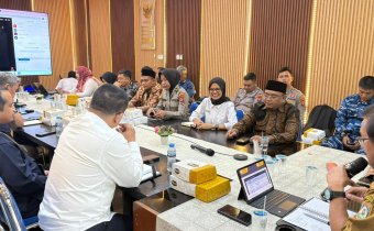 Ketua Bawaslu Balikpapan menghadiri rapat Rancangan Awal Rencana Kerja Badan Kesatuan Bangsa dan Politik (Kesbangpol) Kota Balikpapan Tahun 2027.