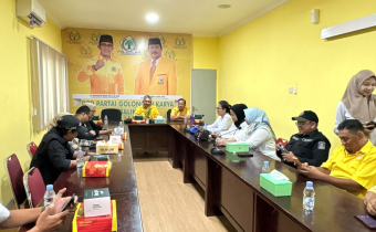 Dokumentasi Bawaslu Kota Balikpapan Hadiri Monitoring dan Evaluasi Bantuan Keuangan Partai Politik