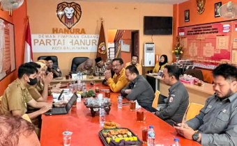 Dokumentasi Bawaslu Kota Balikpapan Ikuti Monev Pengelolaan Bantuan Keuangan Parpol di DPC Hanura