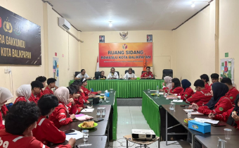 Dokumenasi Mahasiswa K3 UNIBA Belajar Nilai Pancasila dan Pengawasan Pemilu di Bawaslu Balikpapan
